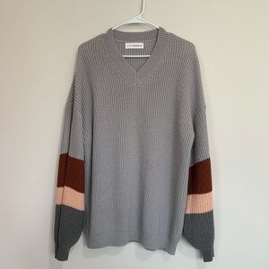 Oversized‎ Gray Waffle Knit Sweater Color Block Sleeves V-neck Medium BN14